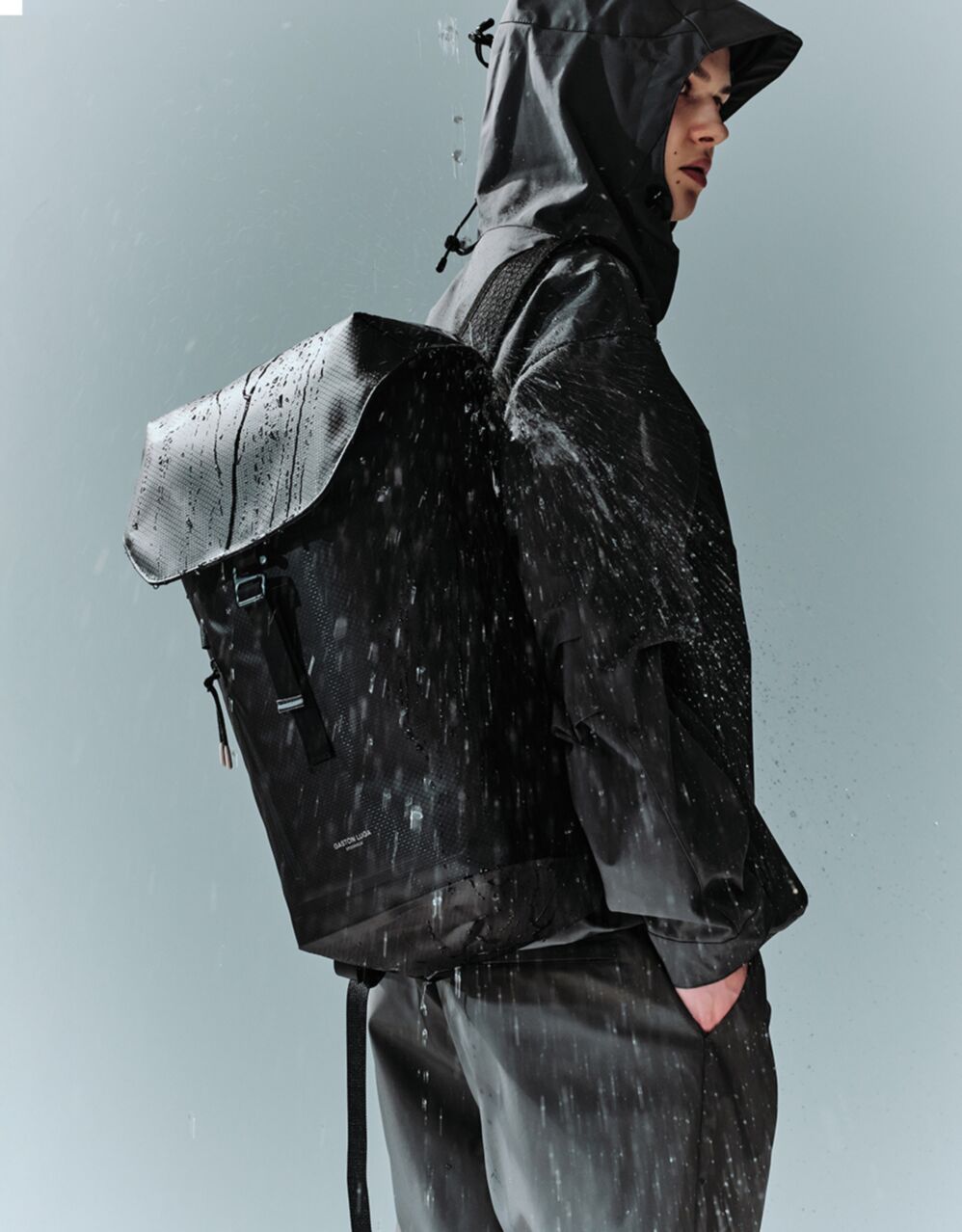 Mochila DuoSeal Flap LWDSFBP14OF Anaranjado 14" Gaston Luga